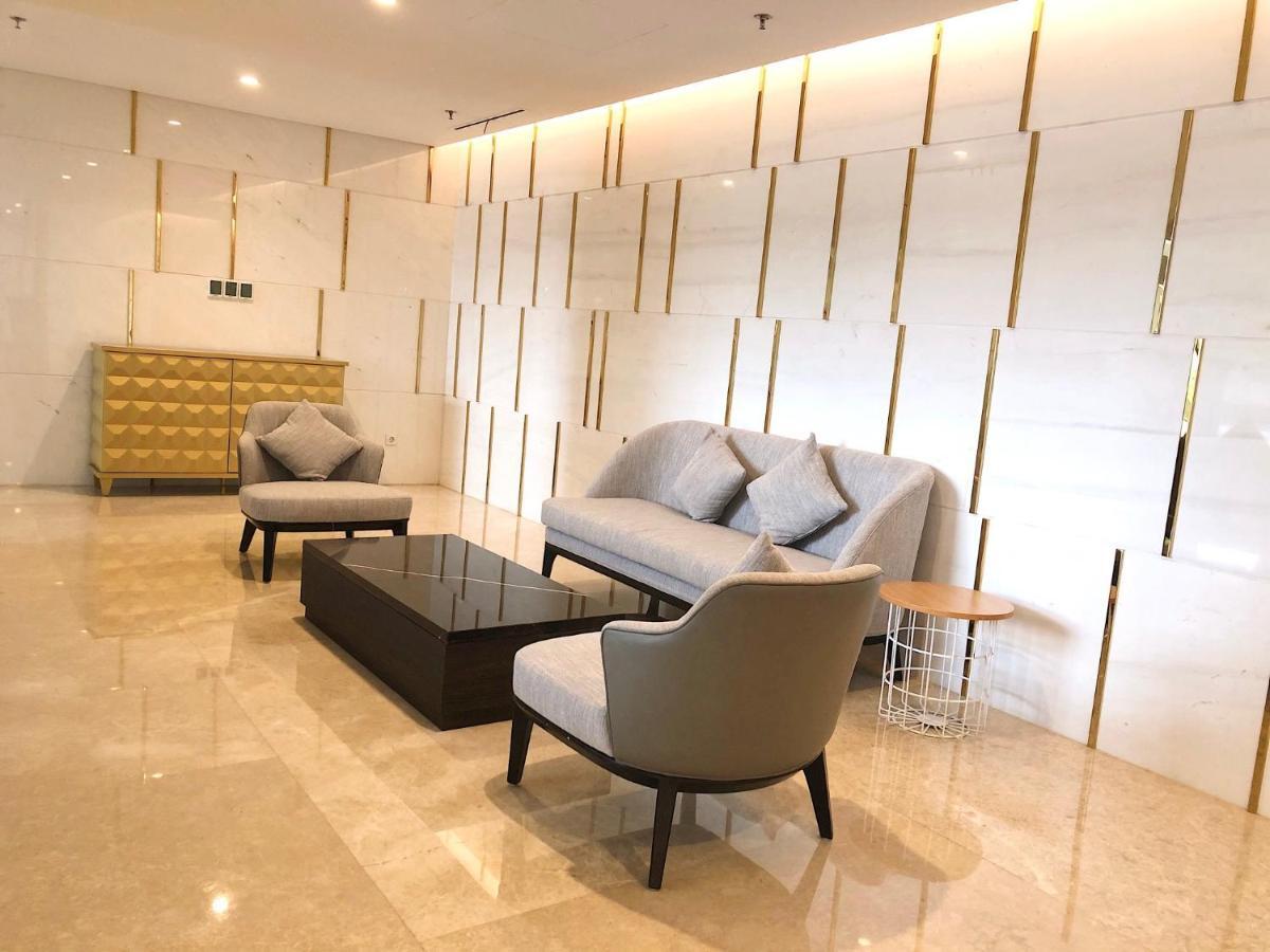 Gold Coast Pik Sea View Apartments By Longesuites Cakarta Dış mekan fotoğraf