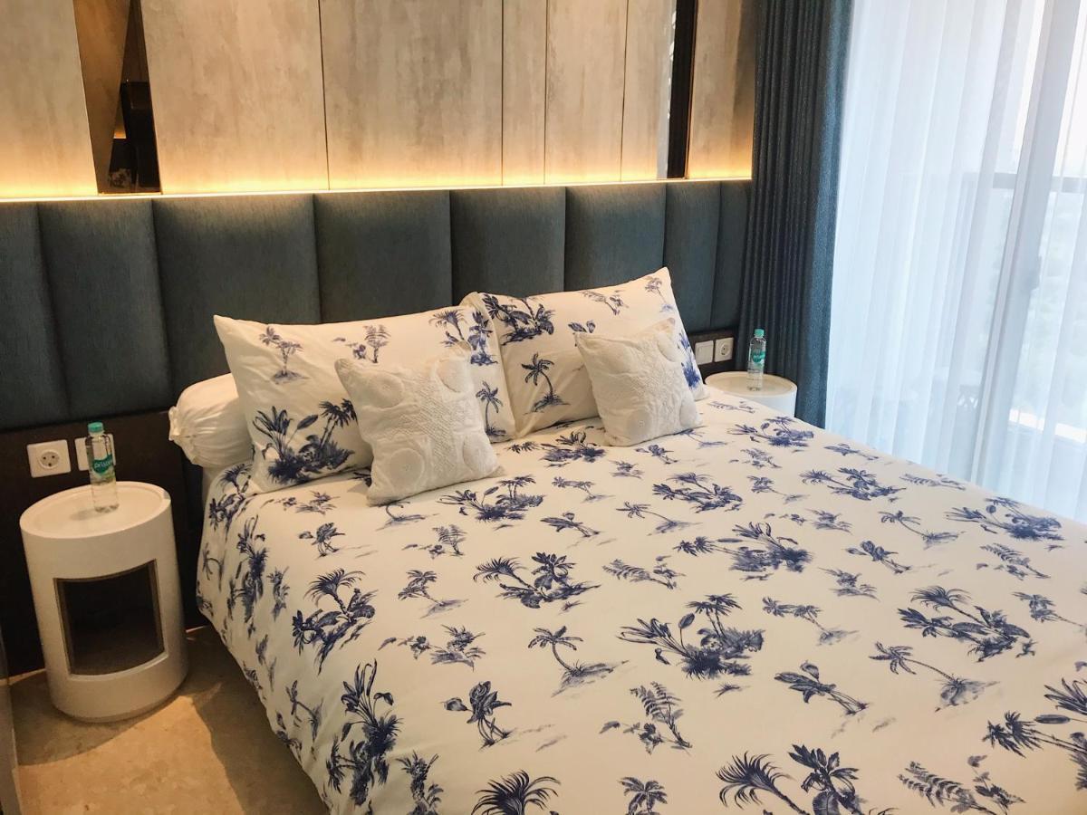 Gold Coast Pik Sea View Apartments By Longesuites Cakarta Dış mekan fotoğraf