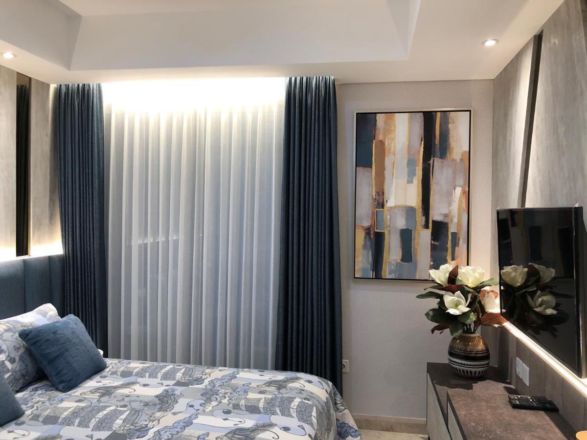 Gold Coast Pik Sea View Apartments By Longesuites Cakarta Dış mekan fotoğraf
